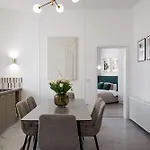 Lejlighed Contemporary 2-br Flats Near Old Town Quiet & Serene Bukarest