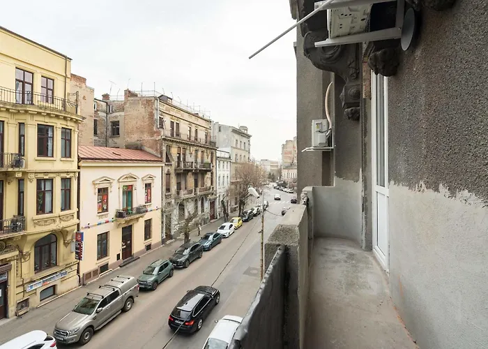 Contemporary 2-br Flats Near Old Town Quiet & Serene Appartement