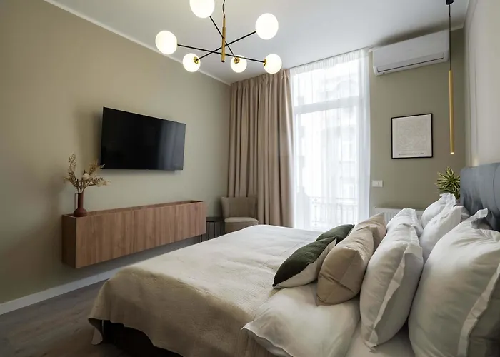 Contemporary 2-br Flats Near Old Town Quiet & Serene Appartement Boekarest