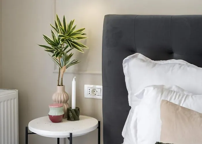 Appartement Contemporary 2-br Flats Near Old Town Quiet & Serene Boekarest