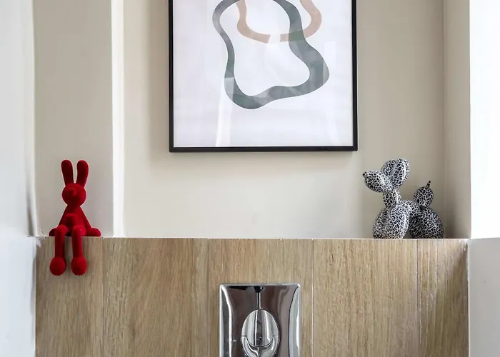 Contemporary 2-br Flats Near Old Town Quiet & Serene Bukarest