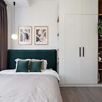 Contemporary 2-br Flats Near Old Town Quiet & Serene 公寓