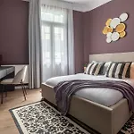 公寓 Contemporary 2-br Flats Near Old Town Quiet & Serene 布加勒斯特