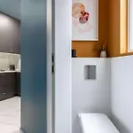 Contemporary 2-br Flats Near Old Town Quiet & Serene 公寓