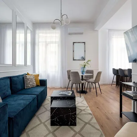 아파트 Contemporary 2-br Flats Near Old Town Quiet & Serene 부쿠레슈티