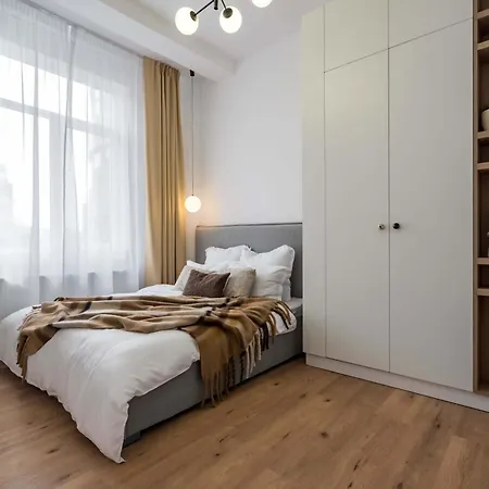 Appartement Contemporary 2-br Flats Near Old Town Quiet & Serene