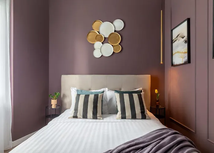 Contemporary 2-br Flats Near Old Town Quiet & Serene Appartement Bucarest